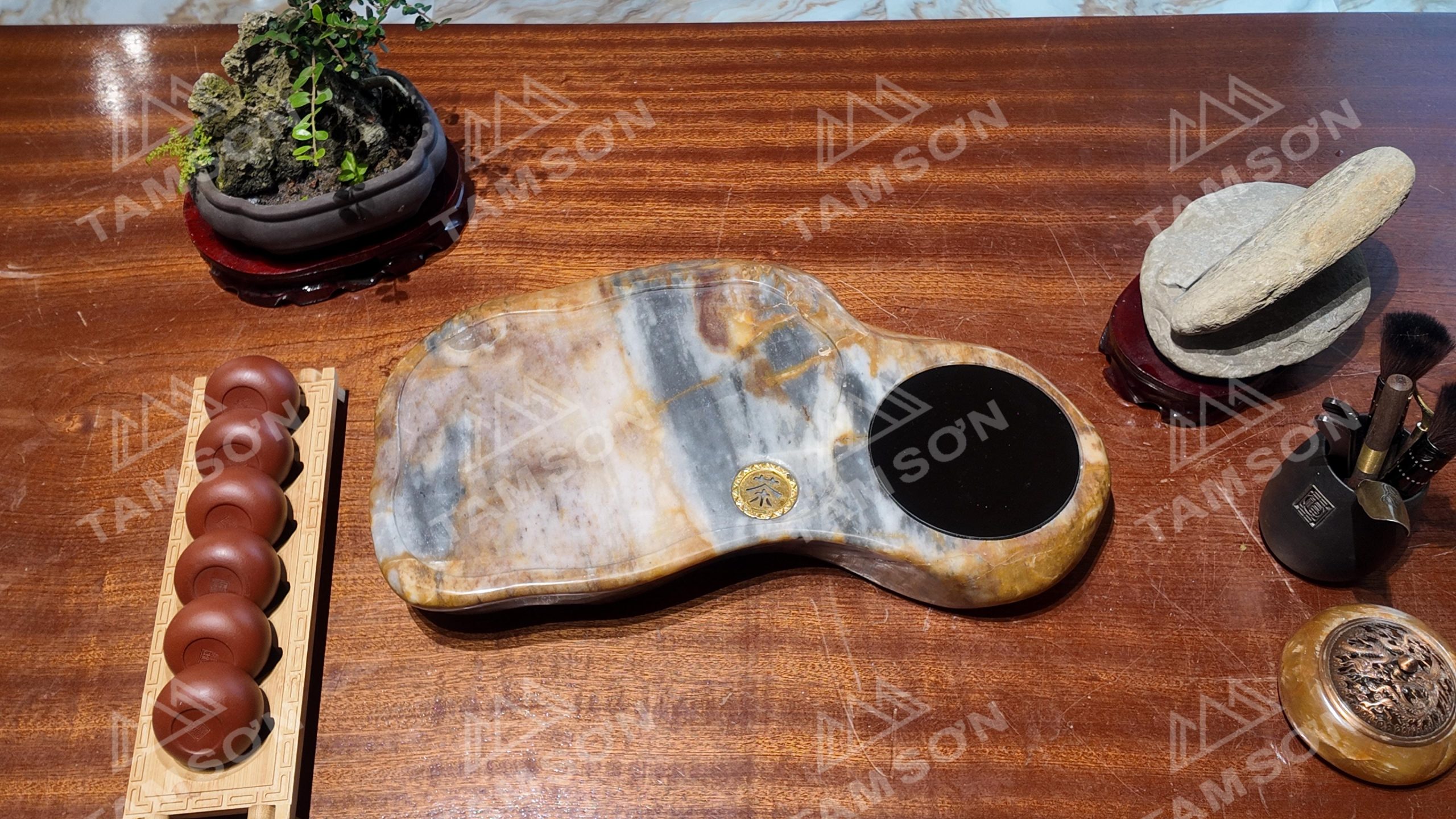 Khay trà bằng đá tự nhiên tích hợp bếp hồng ngoại Tam Sơn Decor